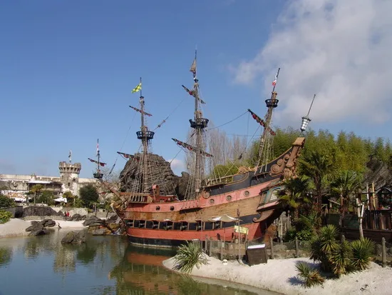 Adventureland, Disneyland, Париж Adventureland, Парижский Диснейленд