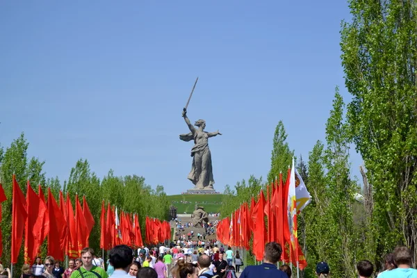 Аллея тополей на Мамаевом кургане