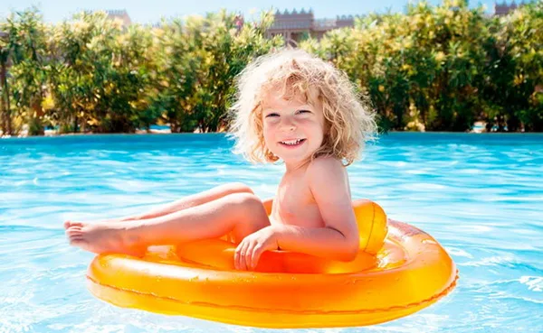 Надувной круг Swimtrainer  – учиться плавать легко!