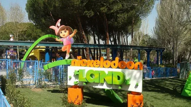 Отдых с ребенком в августе. Nickelodeon Land, Мадрид, Испания
