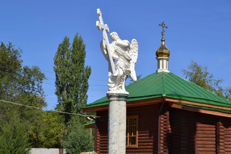 Дубовский Храм Святой Живоначальной Троицы