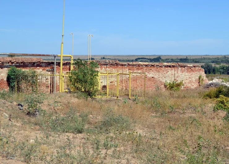 Свято-Вознесенский Дубовский монастырь. Остатки старой стены