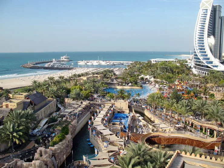Jumeirah Beach Hotel. Аквапарк