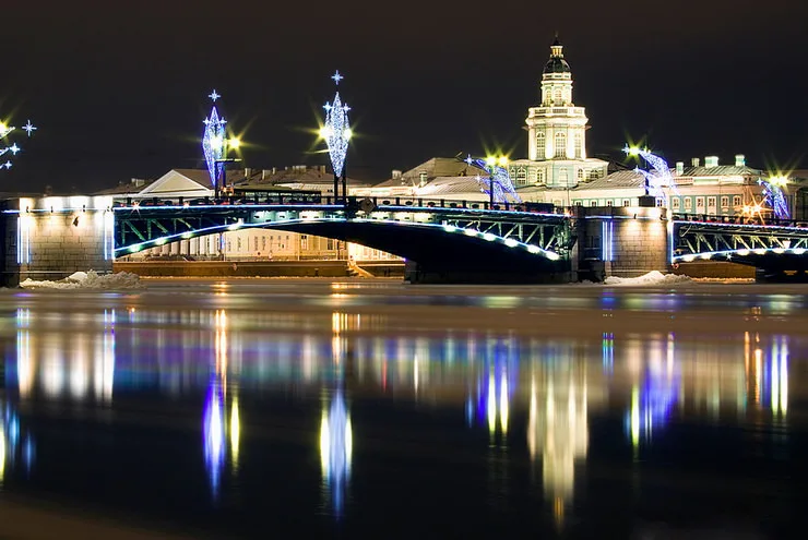 Новый год с детьми в Санкт-Петербурге