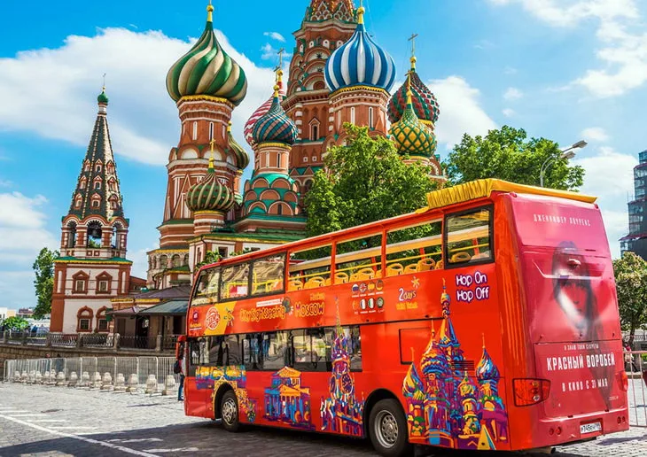 Автобусная экскурсия по Москве