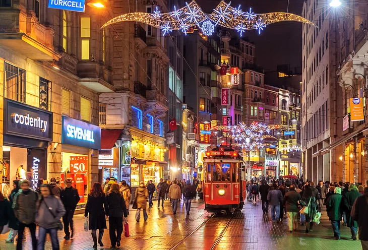 Трамвай в Стамбуле