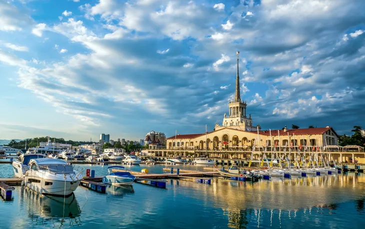 Морской вокзал в Сочи