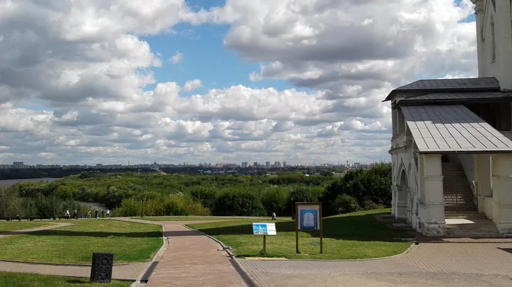 Коломенское. Вид на Москву-реку
